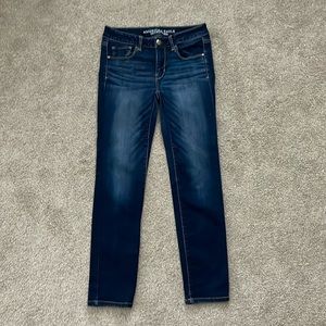 American Eagle Super Stretch Skinny Jeans, Dark Wash, Size 4